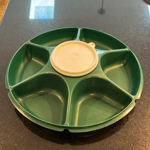 Vintage Tupperware Large Holiday Green Vegetable / Appetizer Party Tray - Picture 12 of 13